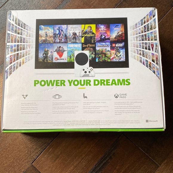 Brand new factory sealed Xbox series S 512 GB - Picture 2 of 6